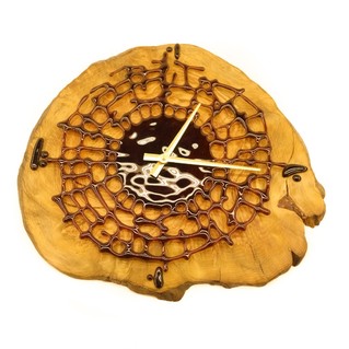 Часы настенные из художественного стекла на деревянной основе 